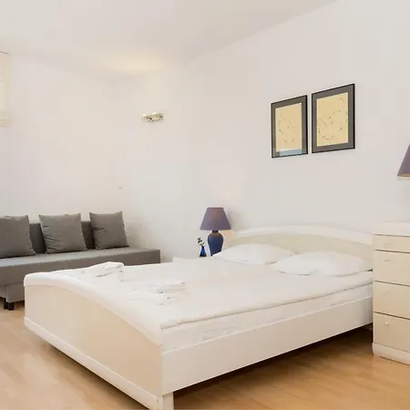 Concha By Renters Lägenhet *